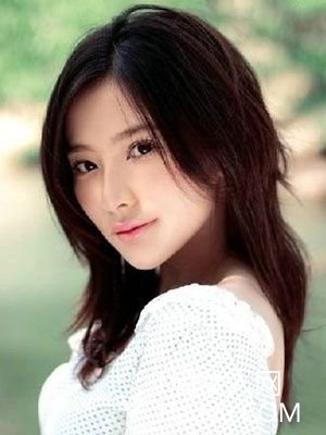 熊乃瑾粉嫩美肌美妆
