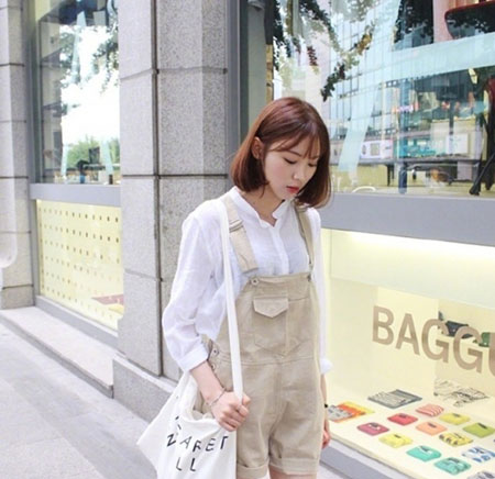 女生齐脸短发 长度齐脸的短发才是最流行