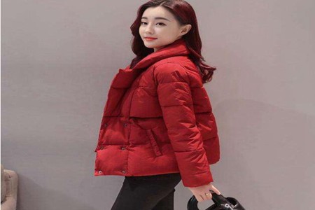 羽绒服和棉衣哪个保暖？多数女人却搞错了