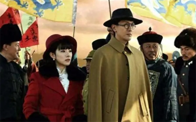 孙殿英随手扔掉的一块木头 极其贵重 地位仅次于皇帝玉玺 