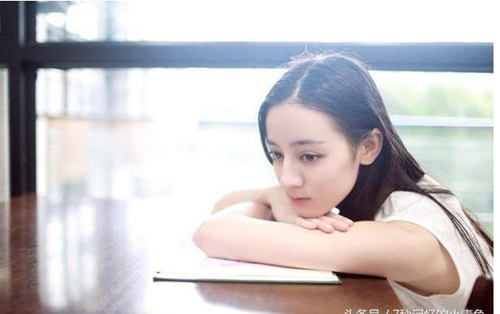 女星示范有刘海的发型和没有刘海的发型区别