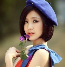 简单自然的女生短发设计
