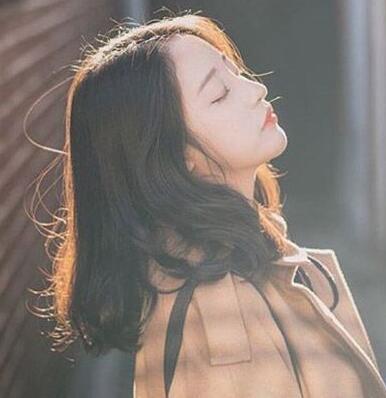 女生想减龄就该剪这些时髦发型