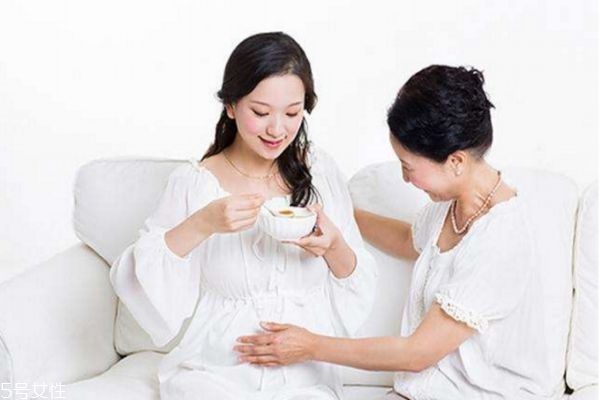 女人怀孕不想吃饭怎么办 老婆怀孕不想吃饭怎么办