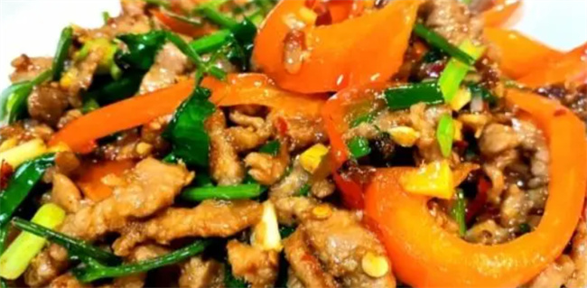 羊肉不要直接炒 教你一个正确炒羊肉技巧 羊肉鲜嫩无膻味 