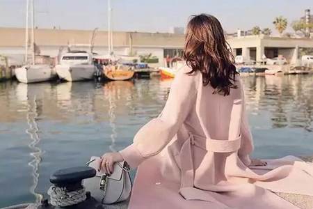 小仙女们秋冬大衣怎么搭好看？那你快来看看了
