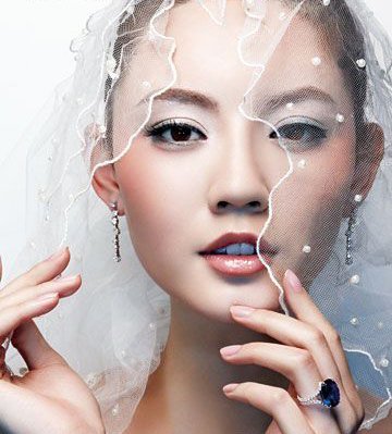 春天 打造属于自己的妆容