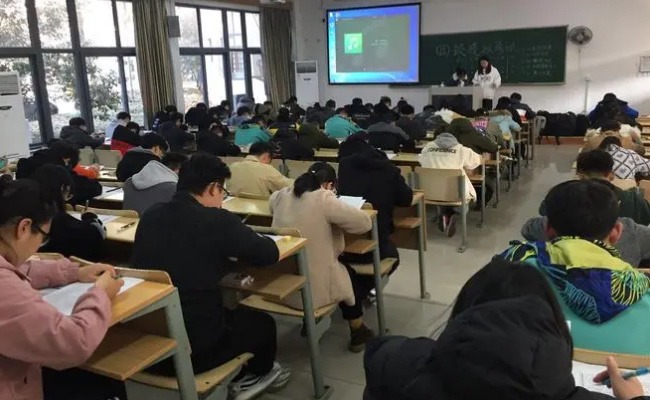 英语四级标准总分数是多少 英语四级评分标准是什么 