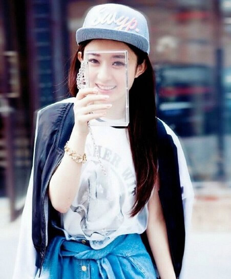 女神赵丽颖圆脸发型示范 你也能跟女神一样美