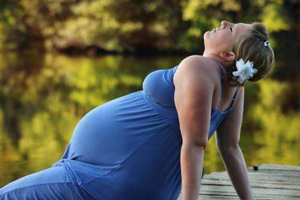 孕妇坐月子里能用护肤品吗 女性月子里能用护肤品吗