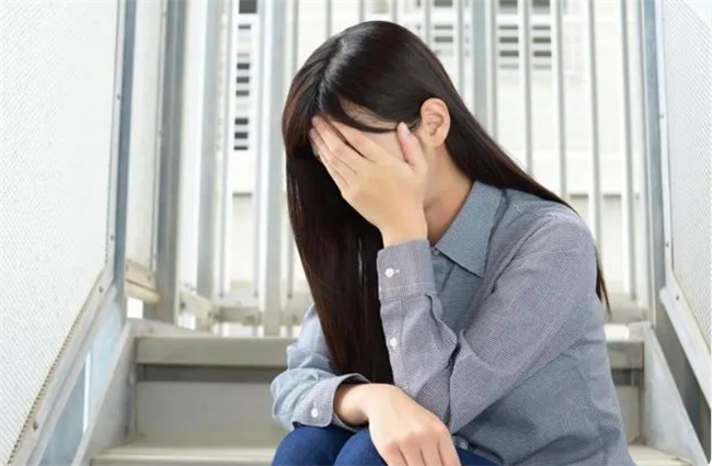 孩子撒谎买资料 将钱拿去充游戏 被妈妈训斥后直接离家出走 