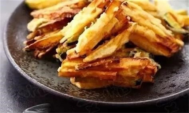 红薯只会蒸煮 教你这5种美味做法 好吃到停不下来 