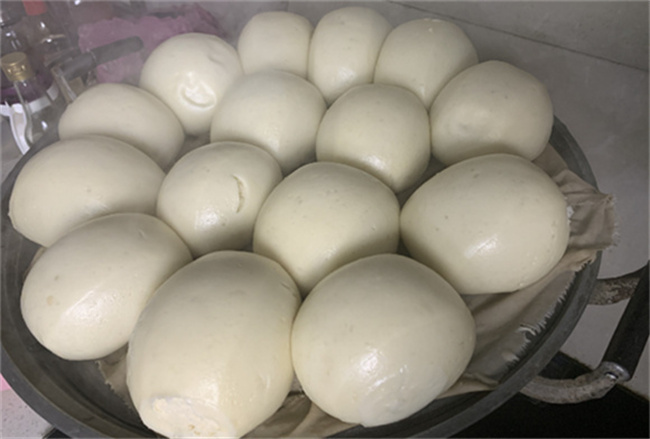 ​蒸馒头要多长时间 馒头蒸10分钟熟了吗 