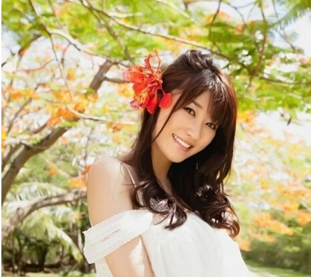 最新女生发型设计 彰显出女生甜美迷人的魅力