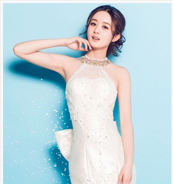 赵丽颖圆脸婚纱照发型演绎 展现出新娘的浪漫唯美气质