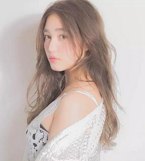 春夏女生留哪些发型既上镜又凹造型