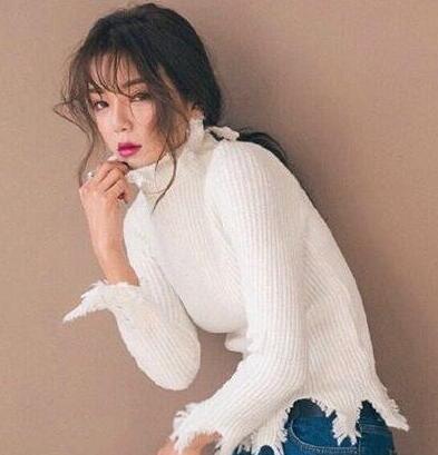 2023女生韩版清新中长发发型 甜美又显气质