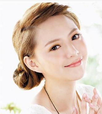 圆脸适合什么发型女 自然修颜更显瘦时尚自信更可人哦