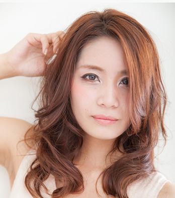 圆脸适合什么发型女 自然修颜更显瘦时尚自信更可人哦