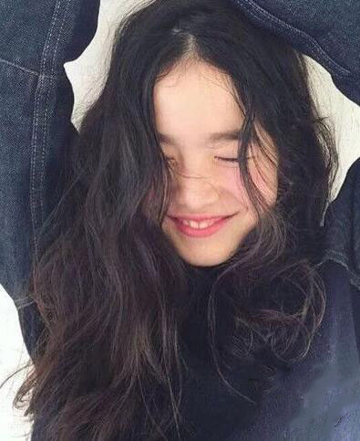 女生中长发发型 你喜欢哪一款