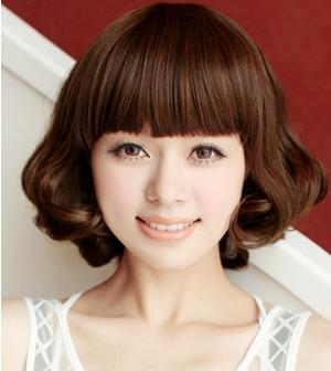圆脸做什么发型好看 妩媚甜美女人味尽显的圆脸发型