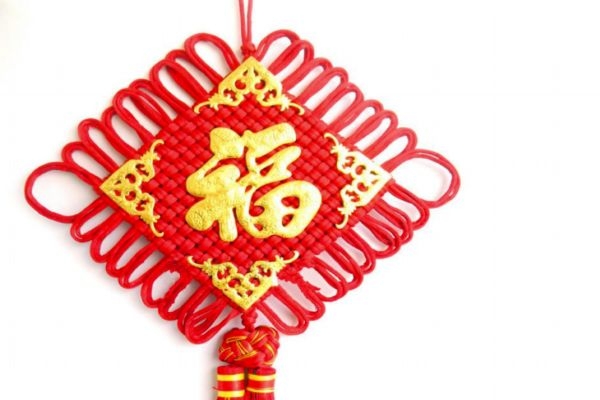中国结福字挂在什么位置最合适 中国结福字怎么挂