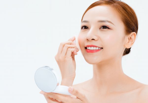 隔离霜可以替代粉底液吗 隔离霜和粉底液有什么不同 