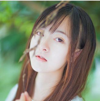 圆脸直发发型 瞬间变身时尚女神的圆脸直发发型