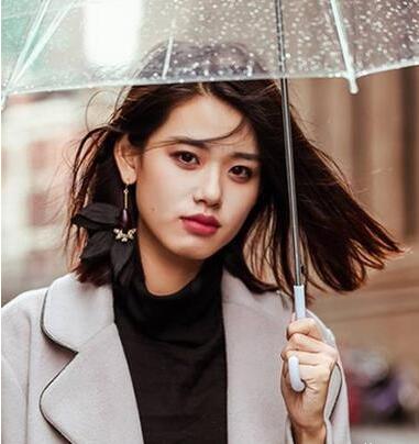 头小女生适合的时尚发型