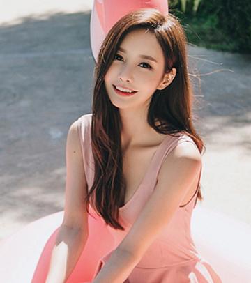 最新甜美发型 轻松俘获男神的清纯甜美发型
