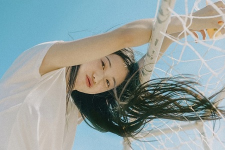 女性食疗老腌菜滚一滚，便解身体各种顽固疼痛