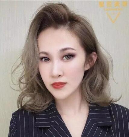 2023女生夏天好看的黄金比例短发