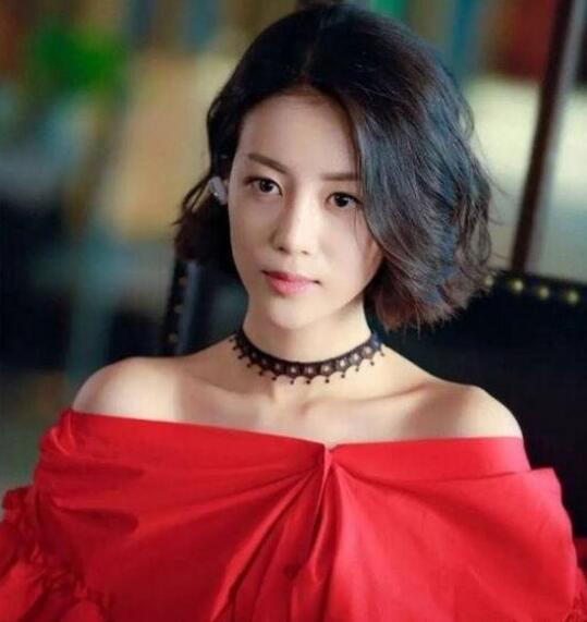 漂亮的李慧珍夏乔同款短发发型