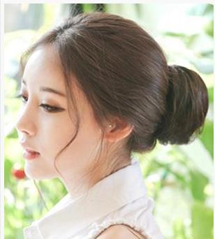 圆脸中长发型设计 知性瘦脸的圆脸中长发设计