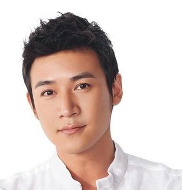 男生胖脸发型 跟潮男学胖脸男生适合的发型