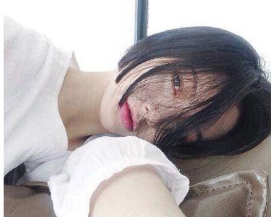 十分受女生欢迎的波波头短发发型