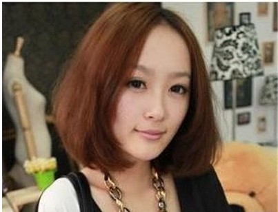 时尚甜美女生中发发型推荐 散发甜美气质