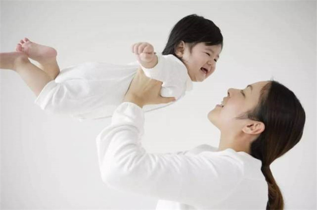 孩子穷养好还是富养好 