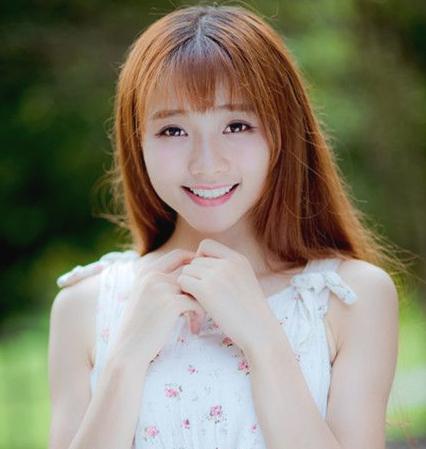 圆脸妹子适合什么发型 修颜瘦脸的发型圆脸女生必备