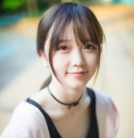 圆脸妹子适合什么发型 修颜瘦脸的发型圆脸女生必备