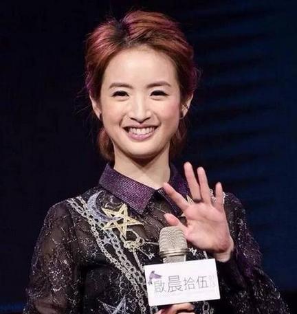 小圆脸适合什么发型？林依晨的小圆脸发型女感十足
