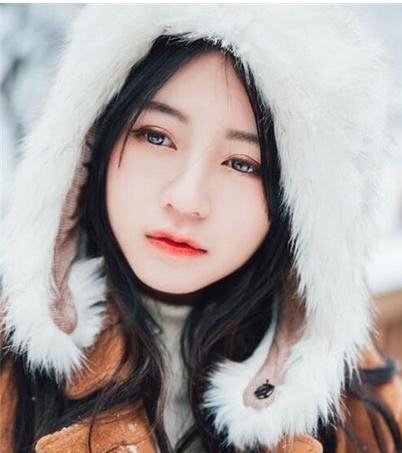 圆脸什么发型显脸小 时尚显瘦圆脸发型设计
