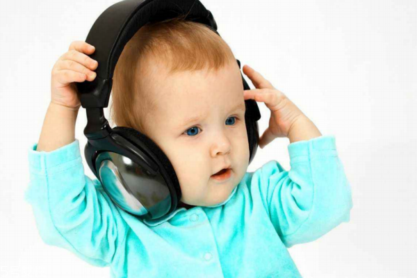 适合新生婴儿的音乐有哪些 有哪些歌曲适合新生的宝宝
