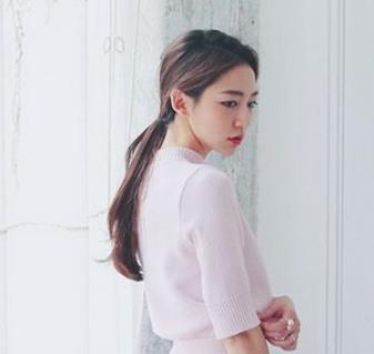 女生圆脸适合什么发型，大圆脸剪什么样的发型好看
