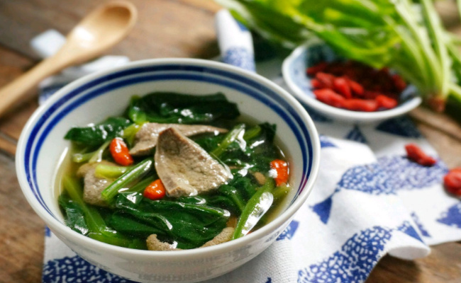 ​春季进补哪些食谱可帮女性补气血，有何禁忌 