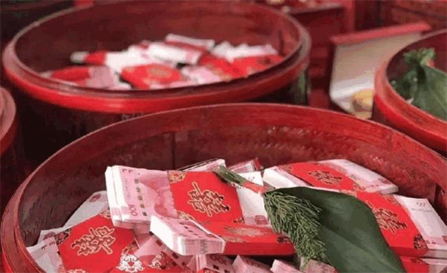 哪些财物属彩礼，彩礼要不要返还 
