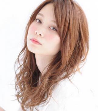 2024脸短的女生适合的5款发型