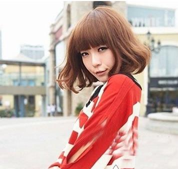 微胖女孩适合什么发型 优雅甜美荷叶头发型是首选