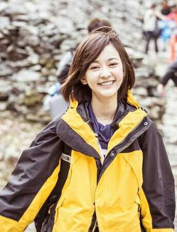 35岁女人短发减龄发型