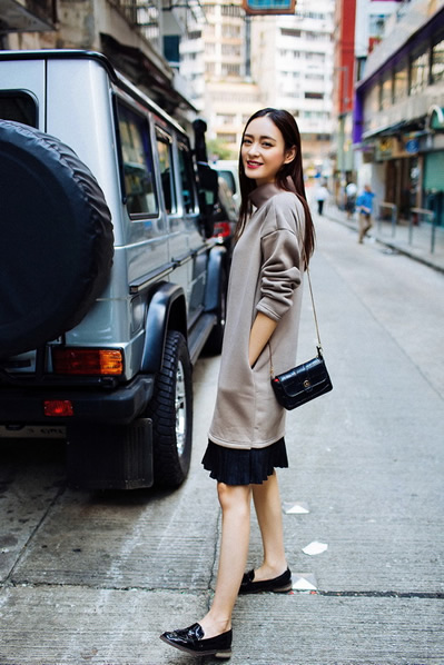 冬季显瘦就穿复古连衣裙 御寒显瘦美美的